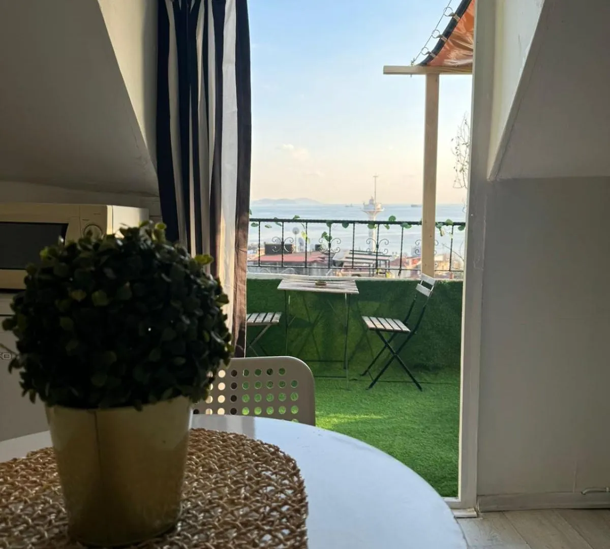 Blue Apartments With Views Istanbul